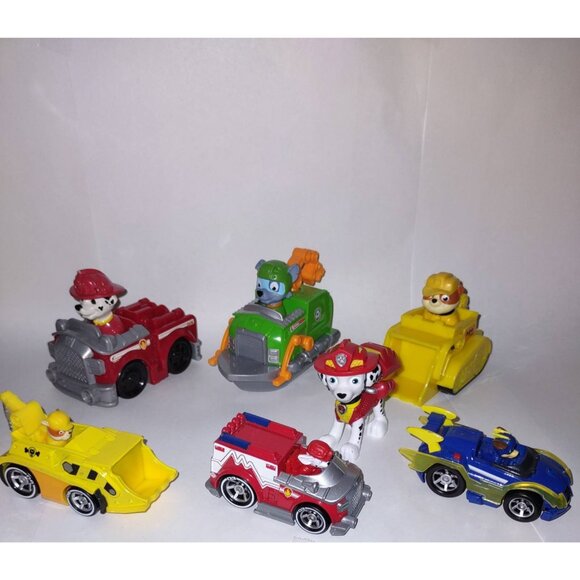 Paw Patrol Lot 8 Figures Vehicles Night Light Marshall Rocky Rubble Chase EMT - Picture 4 of 14